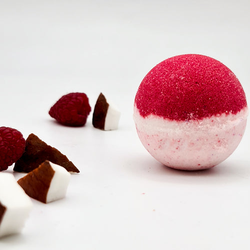 Coconut Water & Raspberry Bath Bomb