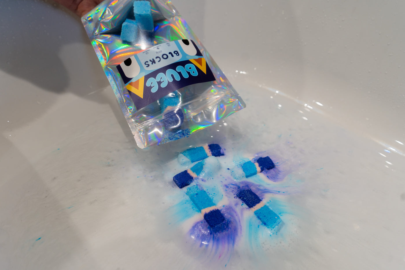 Bluee Bath Rocks