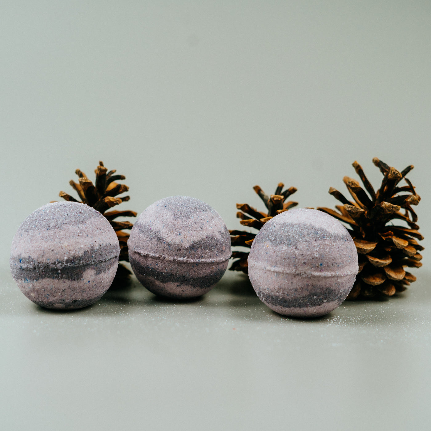 40 Shades Bath Bomb