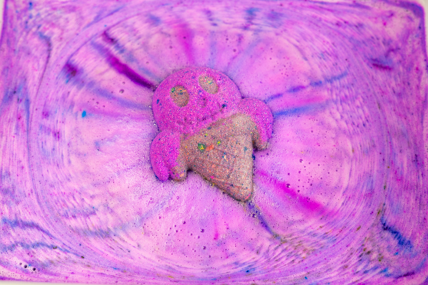 Ice-Scream Bath Bomb
