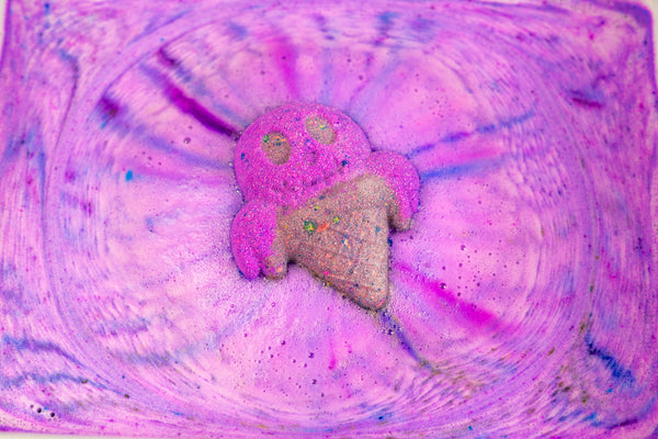 Ice-Scream Bath Bomb