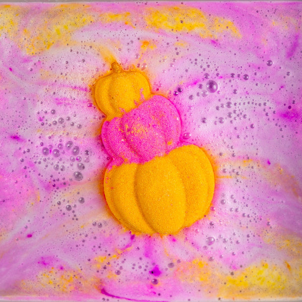 Pile o' Pumpkins Bath Bomb